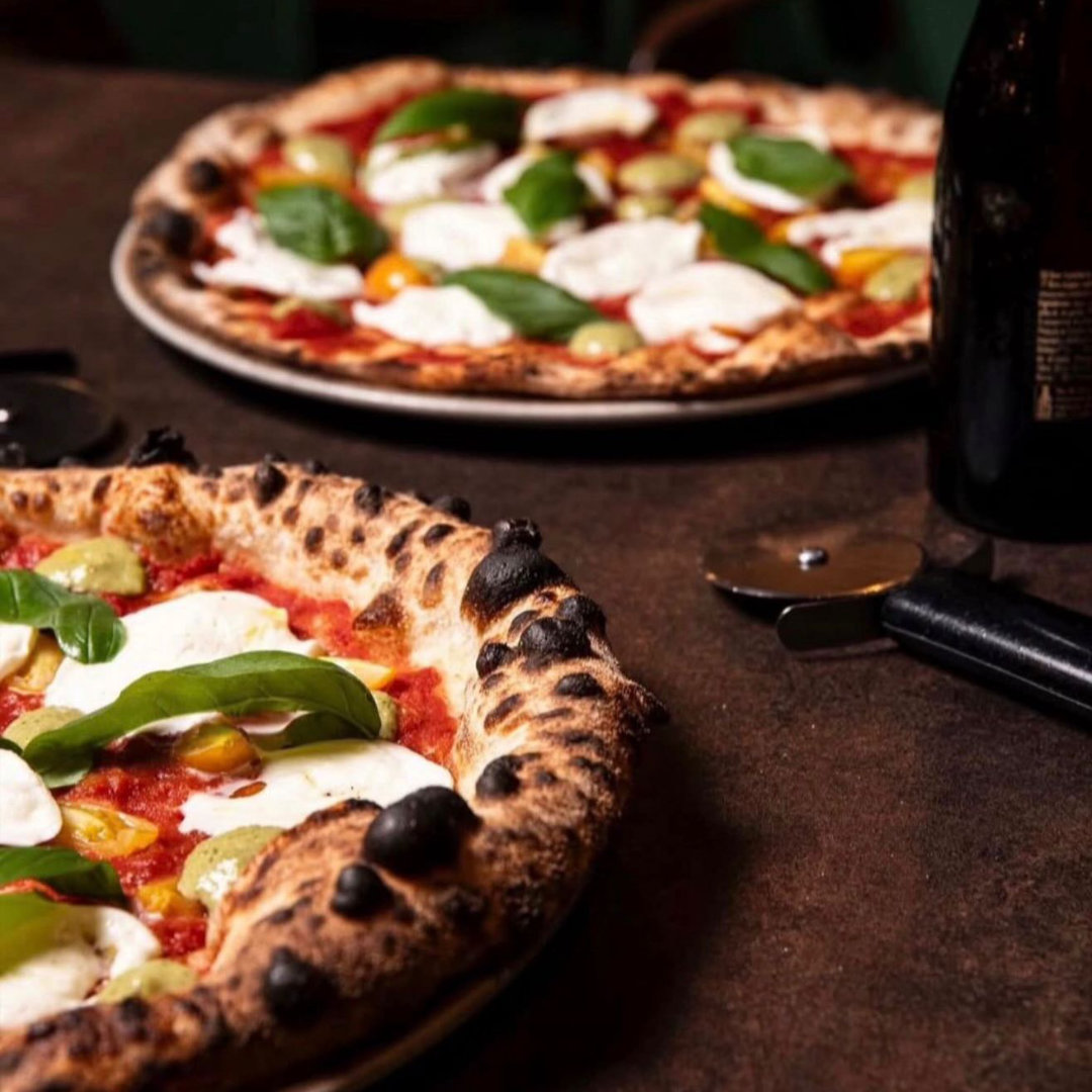 Pizza Triticum: sottile o con bordo, la scelta &egrave; tua